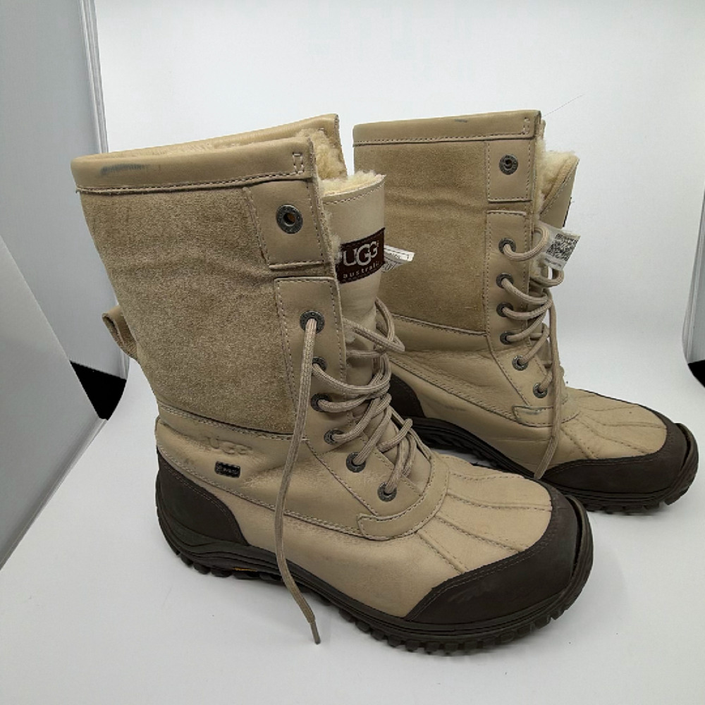 UGG Adirondack II Beige Leather Shearling Boot Size 9 - Picture 2 of 8